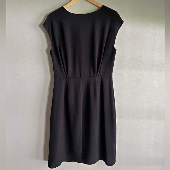 Trina Turk Black Draped Tie Waist Sheath Dress Size 10 NWT Cocktail Work Party - Picture 7 of 9